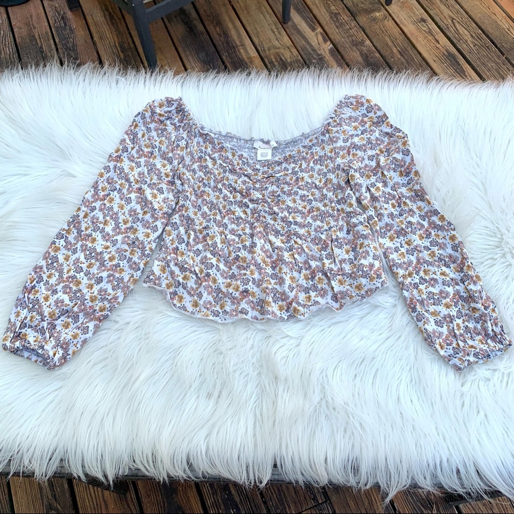 Urban Romantics Floral Peasant Smocked Crop Top Women’s Medium Romantic